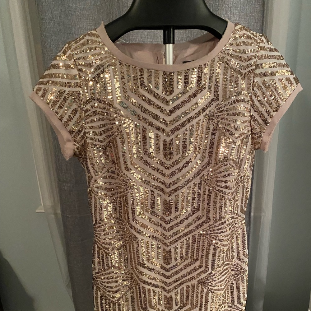 womens Vince Camuto sparkled dress